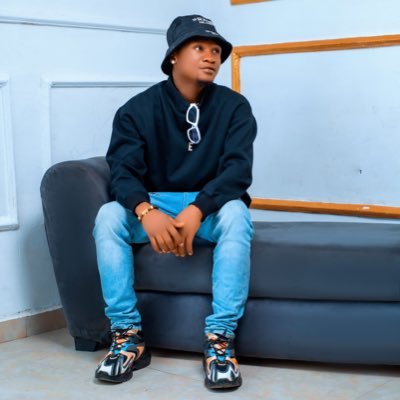 realdreamboi's profile picture. Singer, Rapper, Song Writer