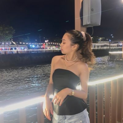 Sigrid_Ira's profile picture. //