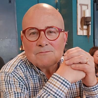 Jubilat. He/Ell. Cis, però defenso drets trans. Independentista i d'esquerres, per això sóc a ERC. Block insults personals i col·lectius.