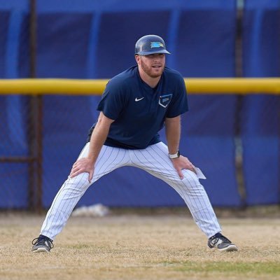 Husband to @allisonplackey | #DudeDad to Cason & Charlie | Head Baseball Coach @FF_DiamondHawks | Appalachian State University Alumnus | Owner - @BSBLEastCoast