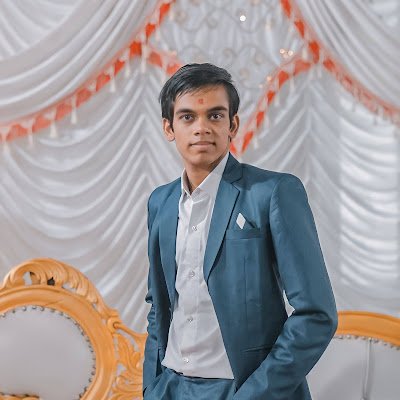 Rumit_49's profile picture. 