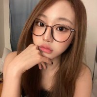 angelinaš (@lifeskiss) 's Twitter Profile