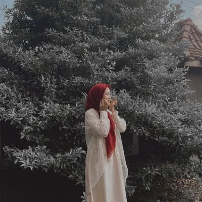 drkarika's profile picture. 