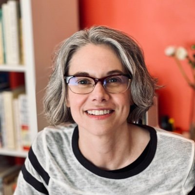 Detroit ➡️ Denver ➡️ (soon!) NC | Writer, editor, book coach, mama, locavore, sociology geek, publishing director at @bookbarpress (she/her)
