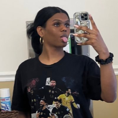 part-time physic | full-time bitch | a bisexual lesbian
