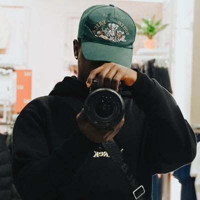 Nft Creator. A phone photographer , I take and edit pictures with my phone @apple | Award winning photographer 🥇 https://t.co/AKaTPZ4uoT