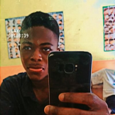 temidiorex's profile picture. Wants to be a star