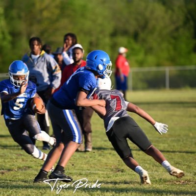TimmerrionBland's profile picture. Football/ dl,lt/ ht 6’2/ wt 210/ co 29