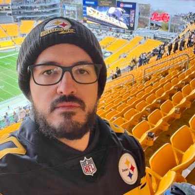 Danielspence21's profile picture. #herewego #leafsforever