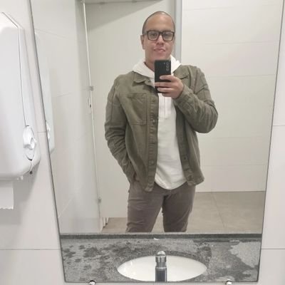 JuniorRonaldo10's profile picture. 📍- Taubaté-SP 
🎂 - 27 anos