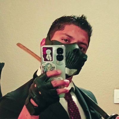 Sacek1001's profile picture. Busco que te la pases bien y me gusta comer de todo (soy bisexual) ///
Colab al dm