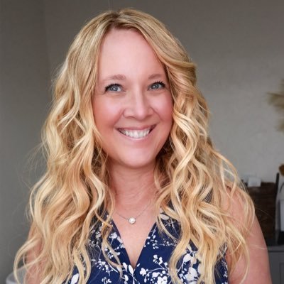Mother, student, friend, believer. Passionate about what we teach and how we teach it. #EfficaciousAccountability Executive Director of K-12 C & I.