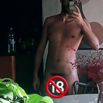 deolhonamalacwb's profile picture. Safado nas horas vagas 😈
Versátil 🍆🍑