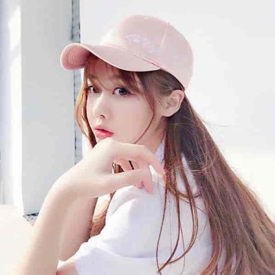 1A739vRK2795T's profile picture. 