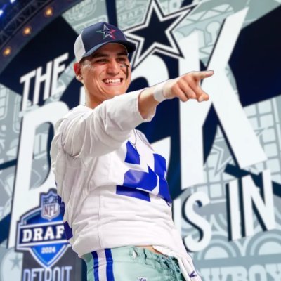 1st ever Dallas Cowboys and Ultimate NFL International Fan of the Year✭