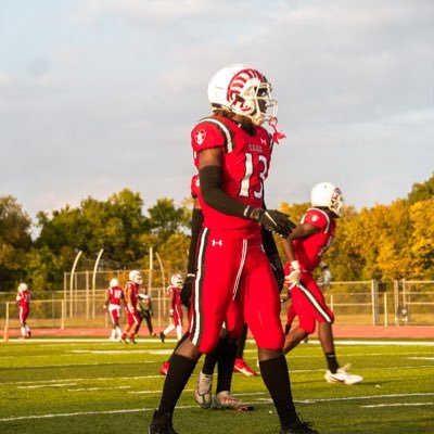 Dishawn Peterson. C/O 2026🎓. WR/DB, Trotwood Madison High School, 6’1 185, 4.58 40, 3.2 GPA. 937-952-4898, petersondishawn3@gmail.com Contact info