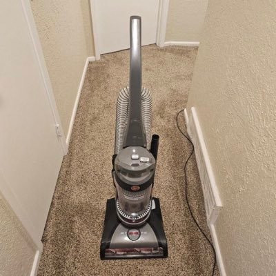 Official account of THE vacuum 🏆 Weather’s #1 Cleaner! 🏆 Proud vacuum owned by @WxScholl