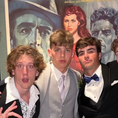 lukeminglis's profile picture. beach school ‘26