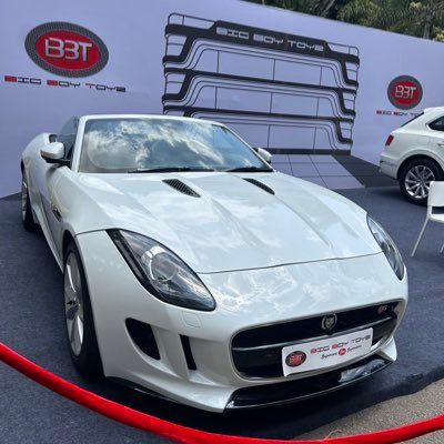 Vignes17229524's profile picture. redvirat2@ VIRAT KOHLI FAN. INDIAN CRICKET TEAM💪 🔥 KANNADIGA