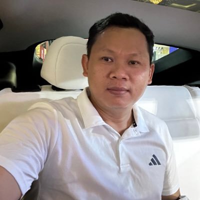 TouchVanne71810's profile picture. 