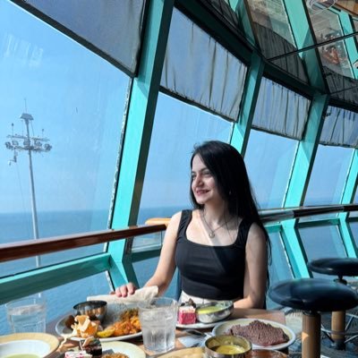 charuu_fineee's profile picture. Founder @sitasys 
Providing No-Code Solutions for Small & Large Businesses.
Web Development | Automations