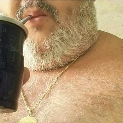 🫂Muy buen Amigazo!!!🫂
💅🏼NO MUJERES💅🏼
Me gusta la pesca 🎣,el buceo🤿,la cocina🍮,acampar en un lugar alejado🏕️ 👬
Lamentable,hago diálisis🩸