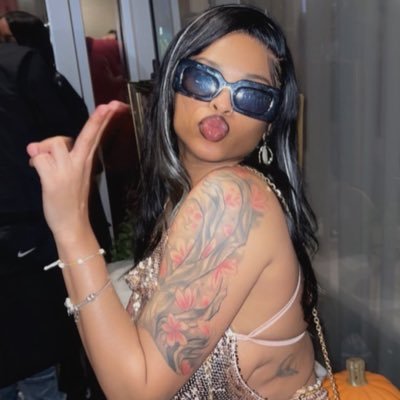 don't worry about anything instead pray about everything tell God what you need and thank Him for all He has done -Philippians 4:6 RIH Dee❤️ RihannaNavy⚓️ RRT🏥