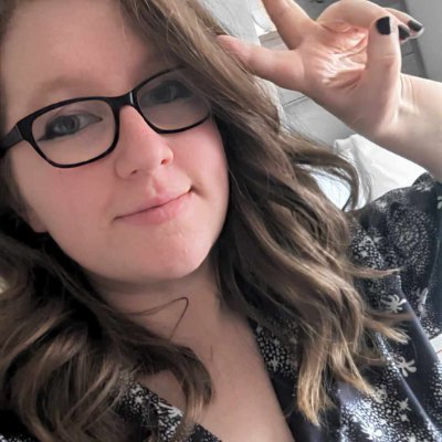 28 - they/them
Disabled & Queer content creator and Streamer.
Far too obsessed with Final Fantasy and my pets.
My artist wife - @catcritterr 💜