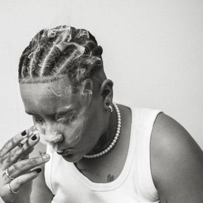 coisasdaingrid's profile picture. eu vim ao mundo pra ser linda e fazer arte ✨