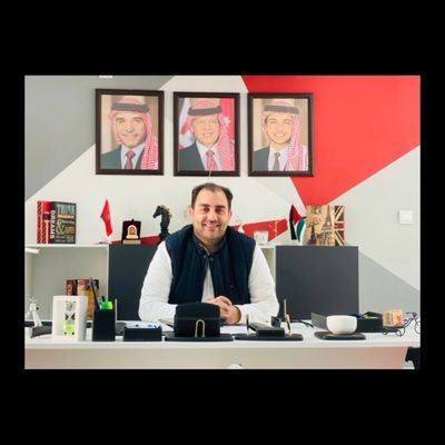 أستاذ مشارك في الذكاء الاصطناعي وعلم البيانات ونائب عميد شؤون الطلبة في جامعة مؤتة
