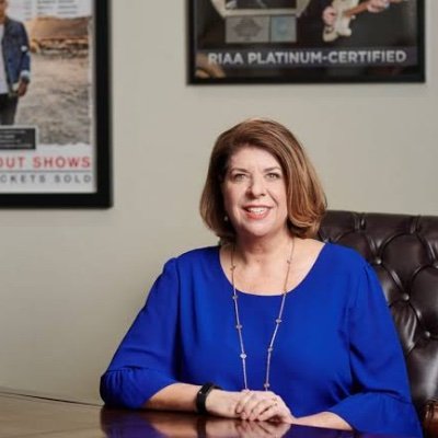 Chris Young's Mom
Co-Founder of Huskins-Harris Business Management