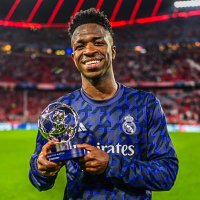 Follow si t'es fan de football 💙 (@lazitoz1133991) 's Twitter Profile