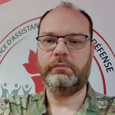 Moreel Consulent bij Defensie - voorzitter Payoke vzw - vrijzinnig humanist - mensen-mens - verwondering - mijn woorden - humanist chaplain-general