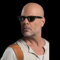 Bruce Willis Double(@dobledebruce) 's Twitter Profile Photo