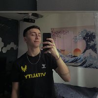 Wars. 🐝 (@_w4rs) 's Twitter Profile Photo