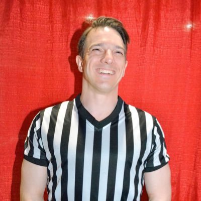 🇨🇦 Pro Wrestling Referee in Vancouver, BC, PNW & beyond | 🦓 🦁 | Trained by @lionsgatedojo |   👆🏻hit me up if you need a ref👆🏻  #steelers #thfc #canucks
