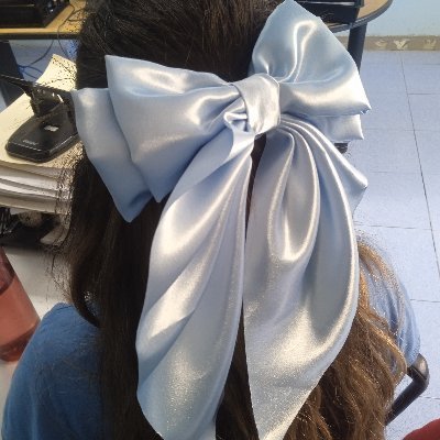 l_cazanas's profile picture. 