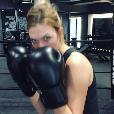 thealtchemy's profile picture. spreading positive gaylorism.