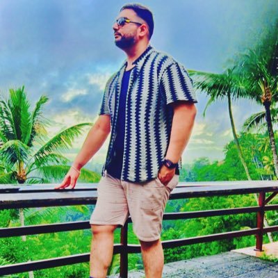 #MBA|EnggCSE|#Foodie|#GadgetFreek|#Gadgetblogger|#Marketing Research Proffessional| #enthusiasticDigitalMarketer|#SpreadTechnology #Restro'sReview Specialist|