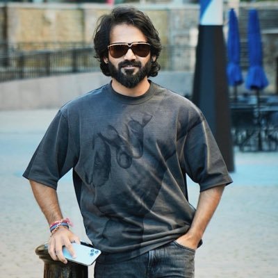 chanduvayu's profile picture. $TSLA