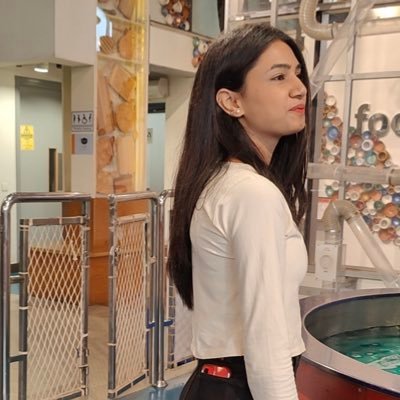 itsdeogie's profile picture. what is life. also fuck israel