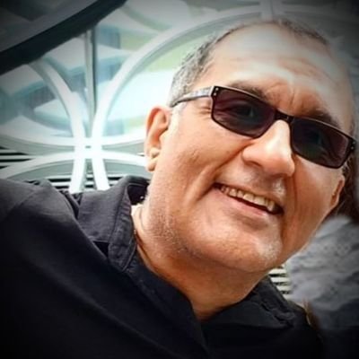 Ivors Award Composer. Producer with Album Noms for Grammies, Brits, Mercury Awards. Author of Record, Mix and Master https://t.co/1VRMLLLJW5.