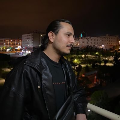 Software Engineer part time duvar ustası / Gold Premium Türk