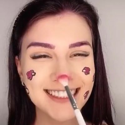esthermatty9's profile picture. 
