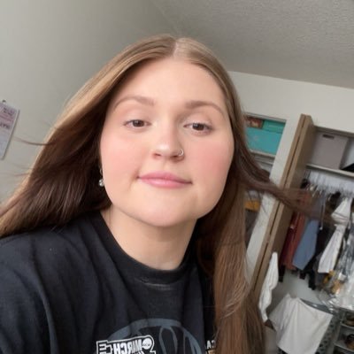 aandrews02's profile picture. 