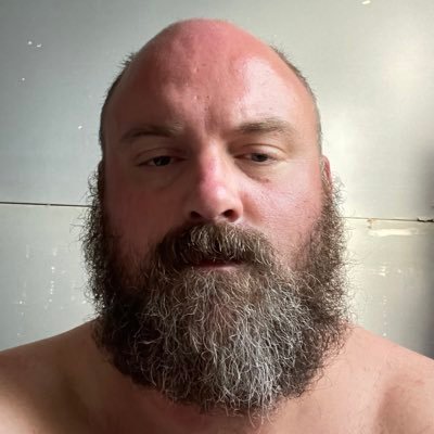 MadK1ng87's profile picture. 