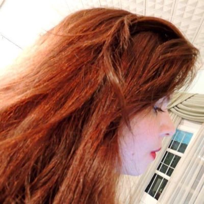 liacazal23's profile picture. 👩🏼‍💻-UCA.