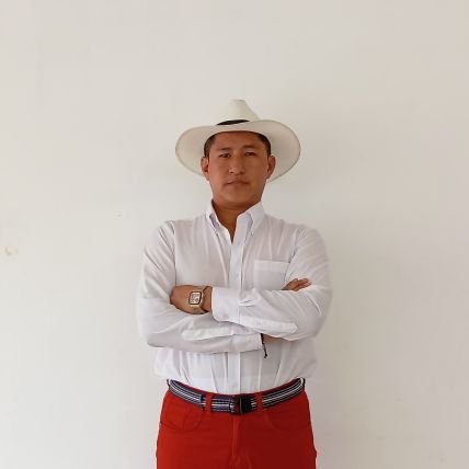 Profesional en #APS. Presidente Nacional de @CNTAPSECUADOR, Vicepresidente Nacional de @PuebloMontubioE, y amante de la Equidad, Inclusión y La Justicia. 🤠