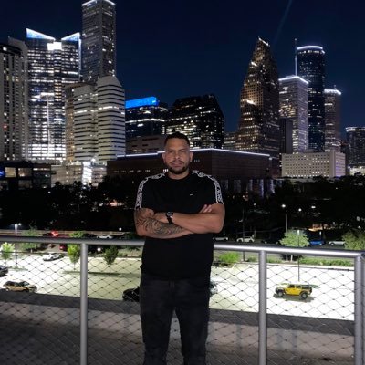 walterbaena's profile picture. colombiano.