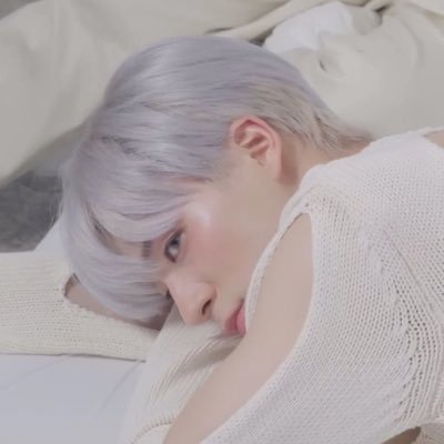 nayqxzjnne_'s profile picture. Yang aku ‘Retweet’ recommended untuk di baca